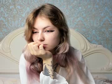 webcam girl lostallice image #2689035