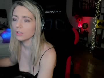 webcam girl kimilee22 image #5142374