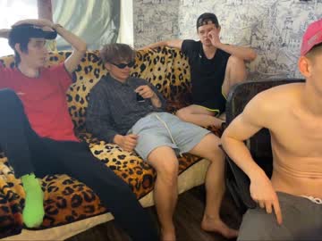 webcam man stralght_twinks image #4946727