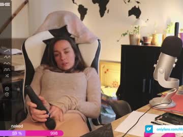 webcam girl liaisonsdangereuses image #3704307