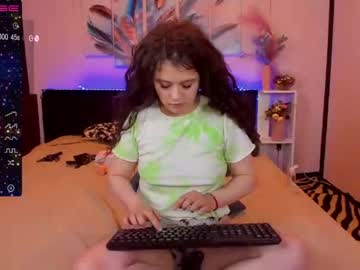 webcam girl sharlotte_gilbi image #2308472