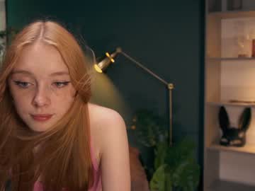 webcam girl lily_devi image #2427212
