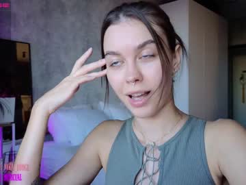 webcam girl nika_lodge image #5033359