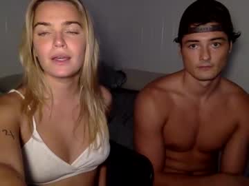 webcam couple littlemaryjane19 image #5797400