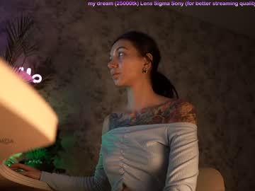 webcam girl kronniekray image #469365