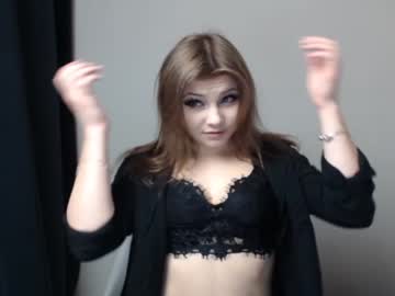 webcam girl relax_nina image #660601