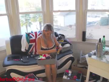 webcam girl rvlifebarbie image #3161663