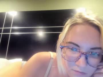webcam girl mariah95 image #213767