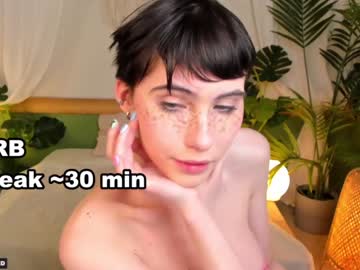 webcam girl helenblash image #3313426