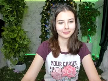 webcam girl carolineprise image #718206
