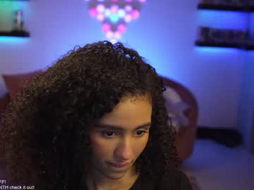 webcam girl amnie_ image #3931237