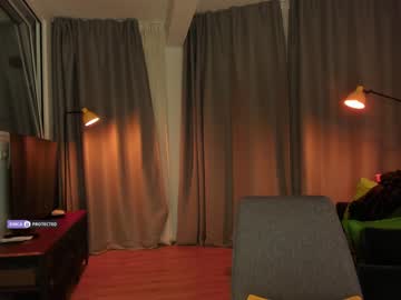 webcam girl intrigueeme image #6248413