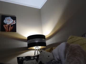 webcam girl juicy_peach88 image #2779091