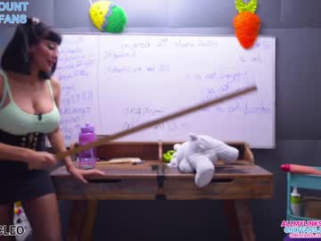 webcam girl livecleo image #6655395