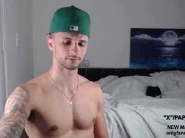 webcam man papijakey image #5777684