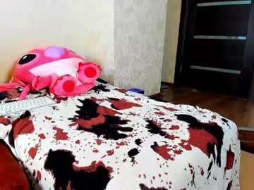 webcam girl l0ve_sh0w image #4705870