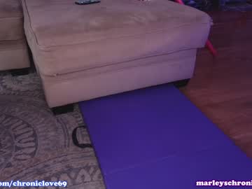 webcam girl chroniclove image #5869874