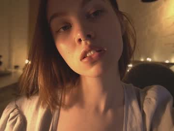 webcam girl bibi_it_is image #1869578