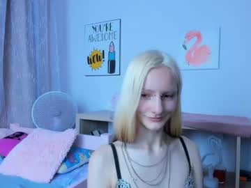 webcam girl erika__lodge image #2255546