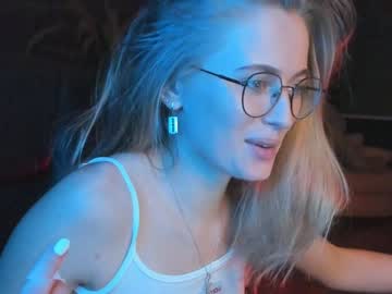 webcam girl linellali image #2974608