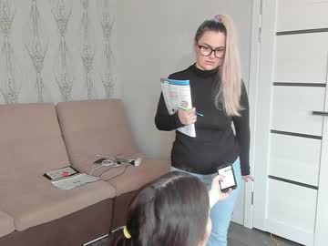 webcam couple mistress_angie_ image #2719099