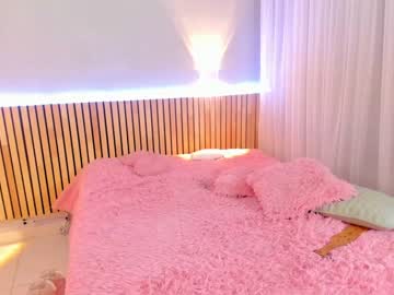 webcam girl little_effy18 image #5280300