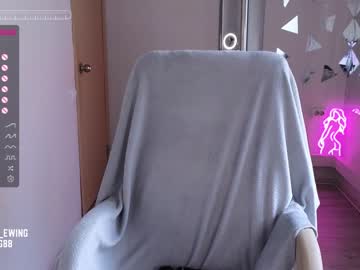 webcam girl lily_ewing image #4882196