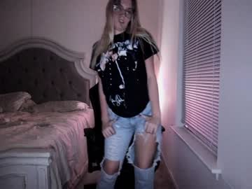 webcam girl mariah95 image #3126944