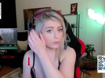 webcam girl kimilee22 image #1359386