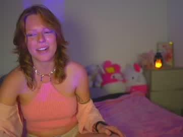 webcam girl crimsonxrapture image #2366439