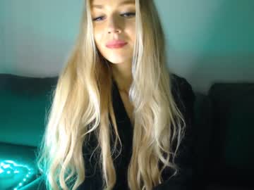 webcam girl pervyblonde image #747572