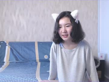 webcam girl kikicola image #1119071