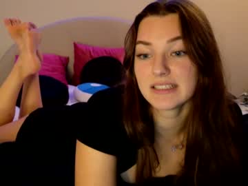webcam girl peachyyvirgo image #5281075