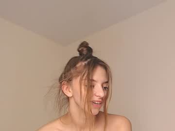 webcam girl lesi_moon image #5007239