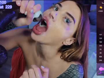 webcam girl lil_shouty_bitch image #5364377