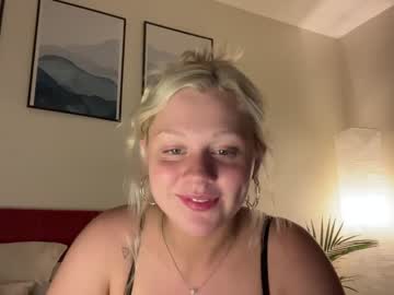 webcam couple 2prettylittlething2 image #5088565
