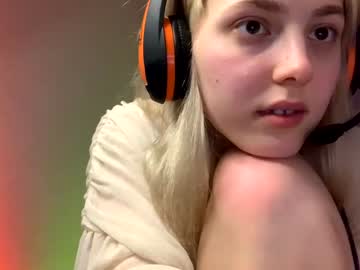 webcam girl holydori image #1381515