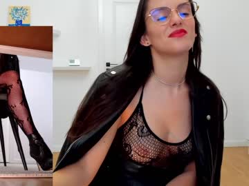 webcam girl wh4thefuck image #2881051
