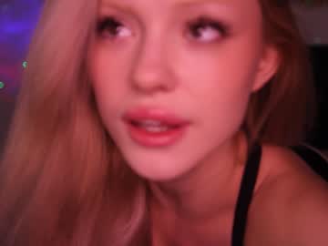 webcam girl bunnylia__ image #5053933