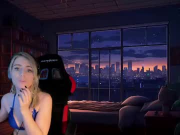 webcam girl kimilee22 image #5287128