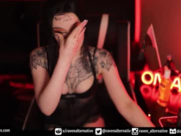 webcam girl raven_alternative image #5617667
