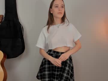 webcam girl margarethowell image #5471043