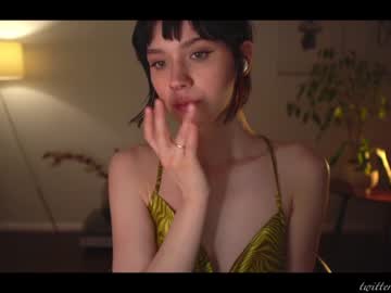 webcam girl luna_ai image #4269673