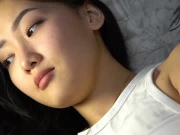webcam girl refined_style image #6711512