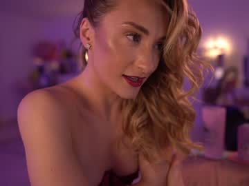 webcam girl hannahjames710 image #4503045