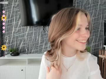 webcam girl lynnatlee image #6805975