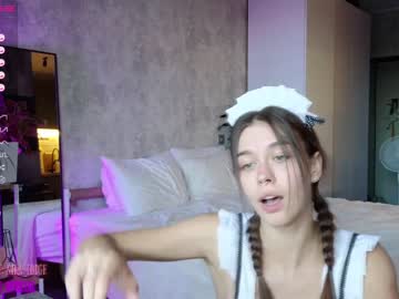 webcam girl nika_lodge image #4911643