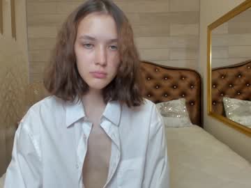 webcam girl lil_stitch image #2636123