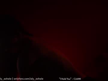webcam girl _exhale image #989250