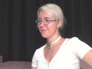 webcam girl xtina__ image #3243484